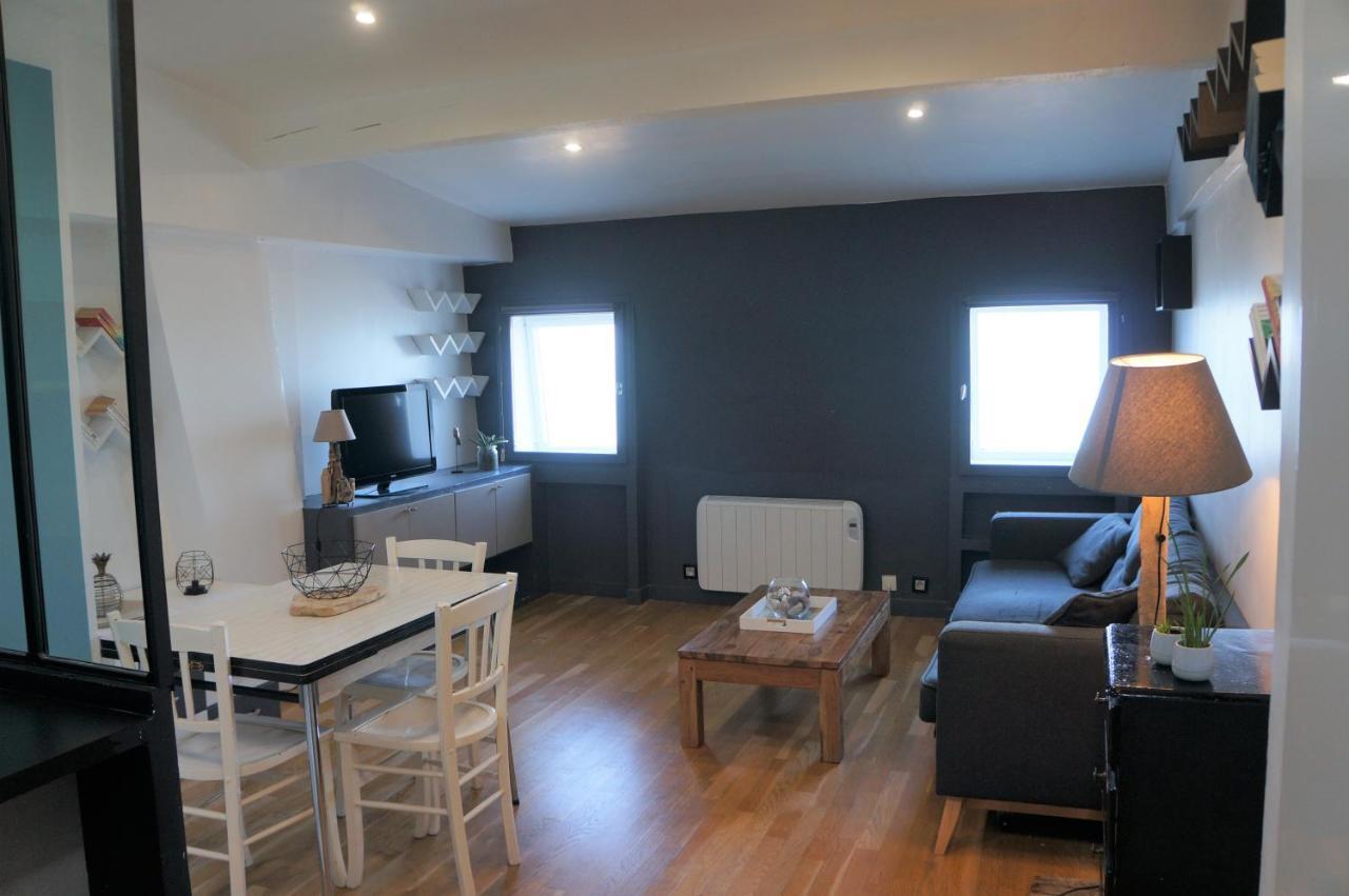 Charmant Appartement Avec Vue Face Mer Imprenable 梅尔·莱斯·拜恩斯 外观 照片